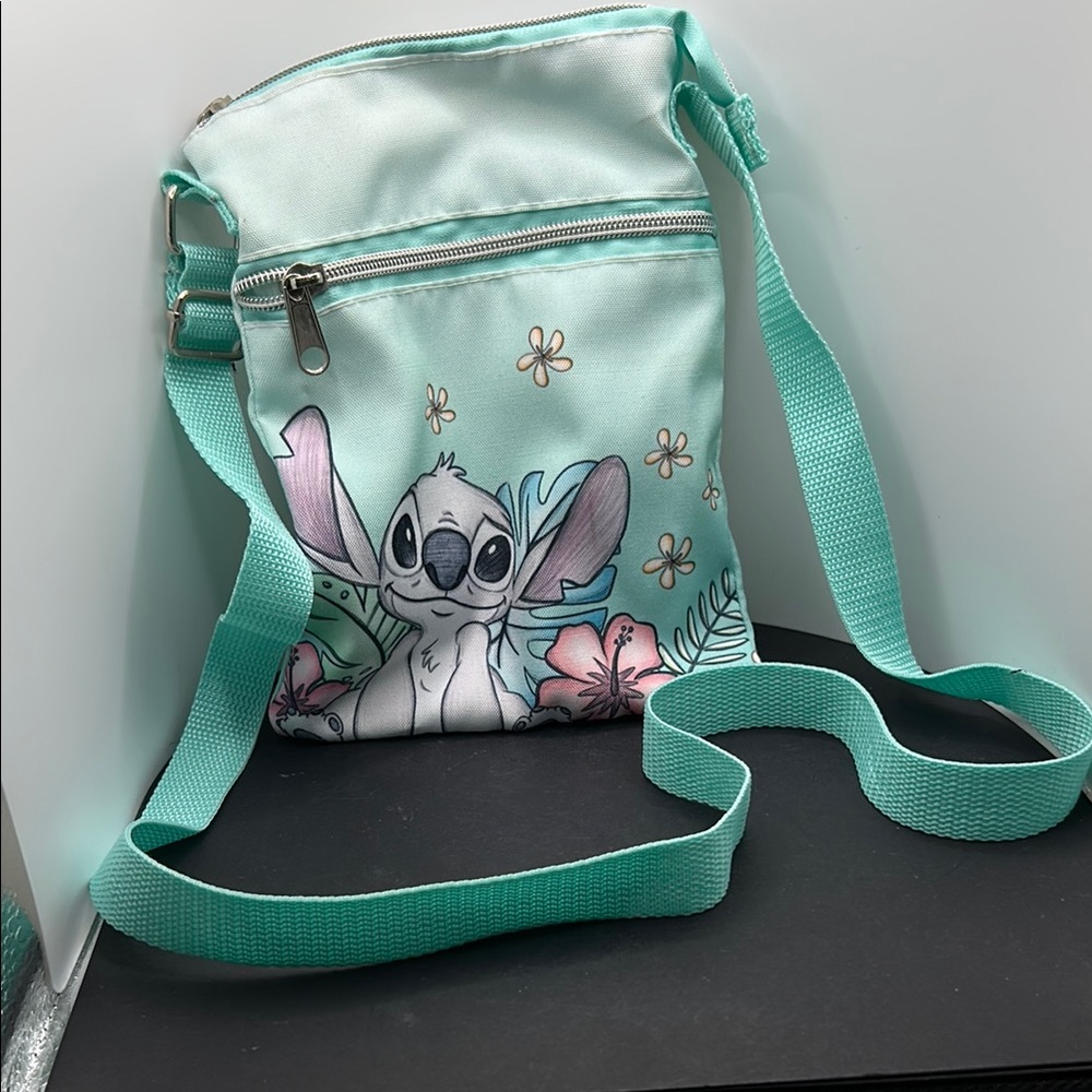 Disney Loungefly  Stitch crossbody bag